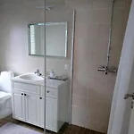 Guest house Roenne Majutus