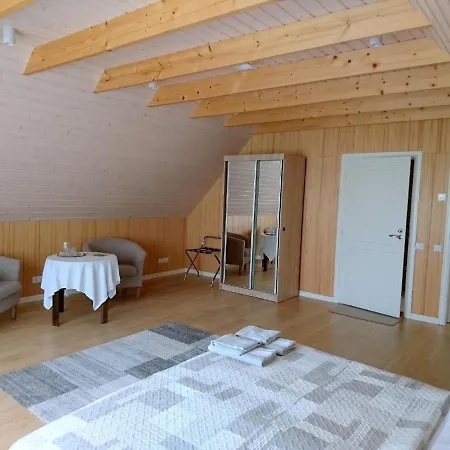 Roenne Majutus 4*