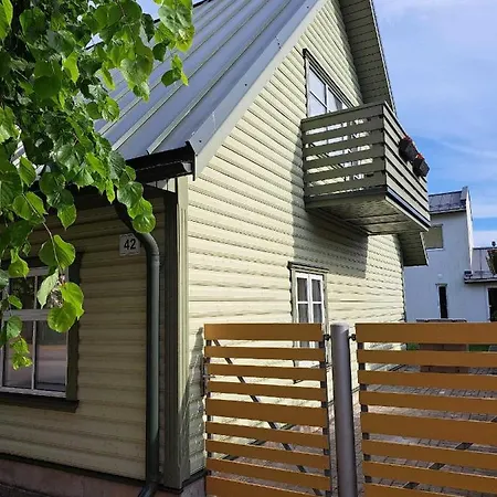 Gæstehus Roenne Majutus Pärnu