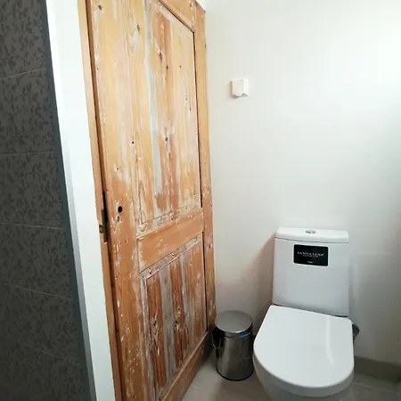 Roenne Majutus Gæstehus 3*