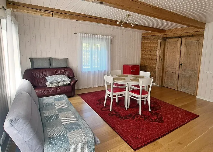 Guest house Roenne Majutus